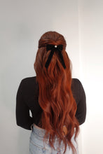 Load image into Gallery viewer, Emi Jay Iconic Velvet Bow Barrette in Noir